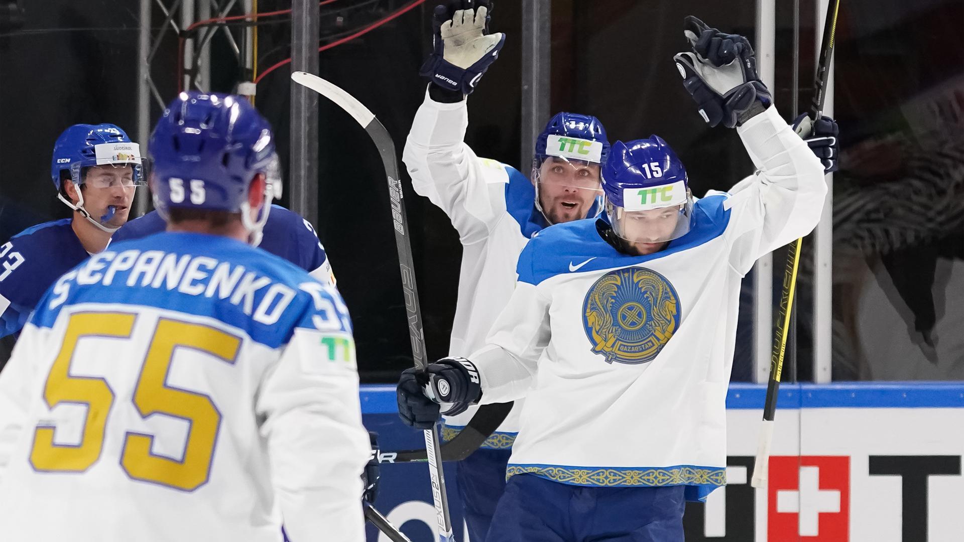 Deviaty deň MS v hokeji 2021 Gólostroj Kazachov a tvrdý boj Slovenska!